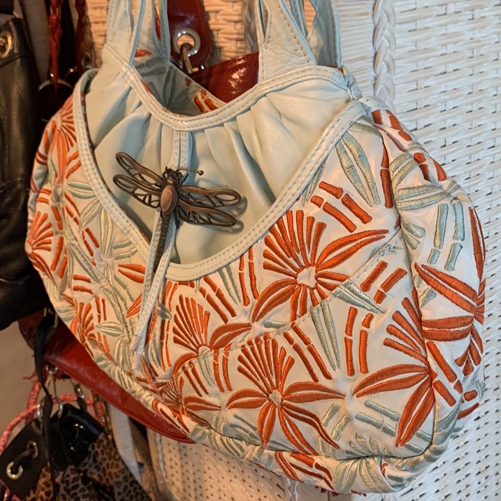 SALE!  REDUCED!! R&Y AUGOUSTI Vintage Leather Shoulder Bag - Picture 3 of 9
